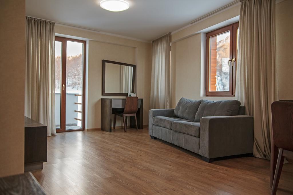 Orbi Palace Aparthotel Bakuriani Exteriör bild