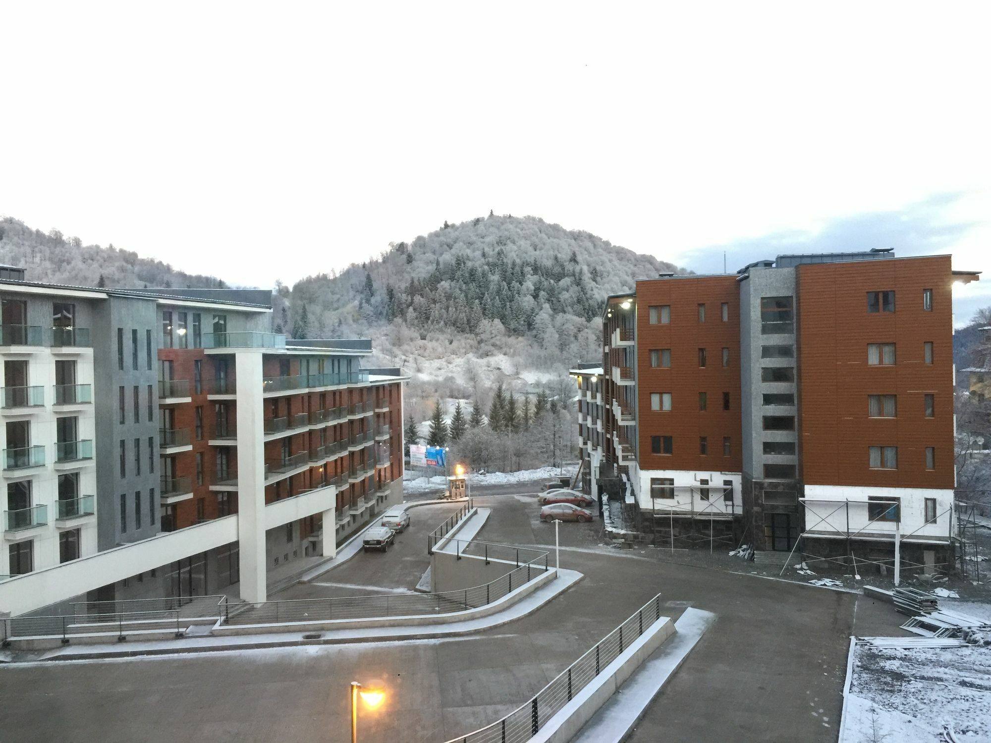 Orbi Palace Aparthotel Bakuriani Exteriör bild
